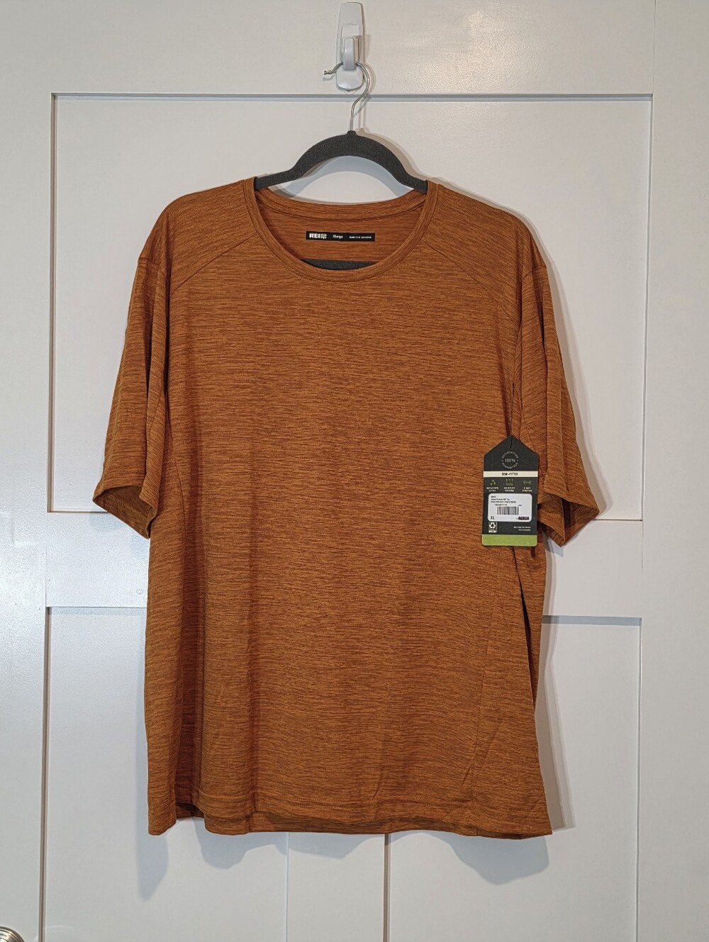 REI Co Op Active Pursuit Semi Fitted Short Sleeve Athletic T Shirt Orange Large